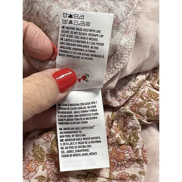 American Eagle Womens Shorts~Size XS~Pink Ruffle Floral Pockets Crinkled NWT - Picture 7 of 7